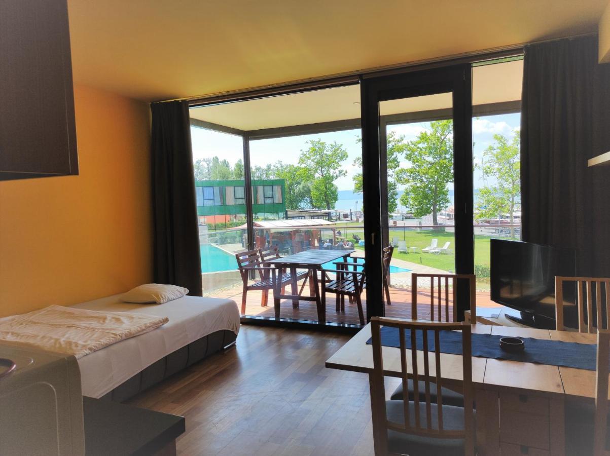 Soleil Apartmanok Balatonlelle Eksteriør bilde